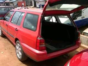 A picture of TOKUNBO WAGON GOLF 3 YEAR MODEL 2008 TRANSMISSION Automatic CONDITION