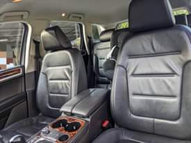 A picture of Volkswagen tourage new model