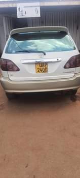 A picture of Toyota harrier