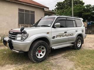 A picture of TOYOTA PRADO MCHAGA
