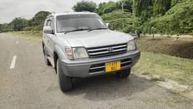 A picture of Toyota prado