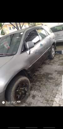 A picture of Lexus Rx300 2002
