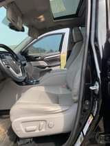 A picture of TOYOTA HIGHLANDER 2017