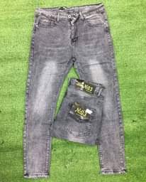 A picture of Mens trousers
