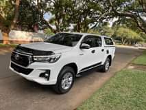 used toyota hilux