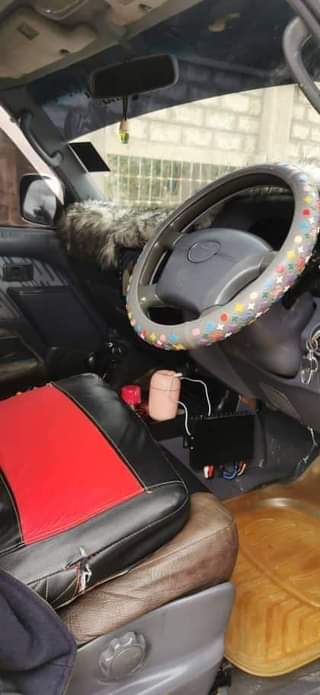 A picture of 2004 TOYOTA PRADO MCHAGA