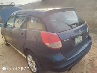A picture of 2004 Toyota Matrix 08069525376