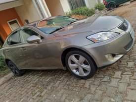 A picture of Distress sell now 2007 Lexus Is250 with everything stew 3