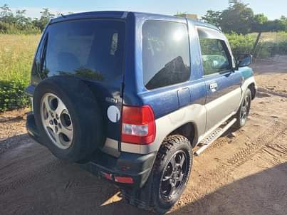 used mitsubishi pajero