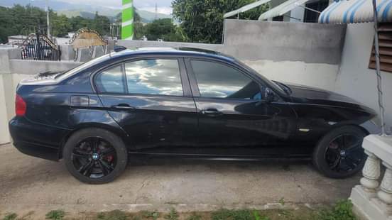 bmw 320i