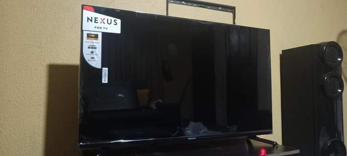 A picture of 43 Inches frameless Full HD TV
