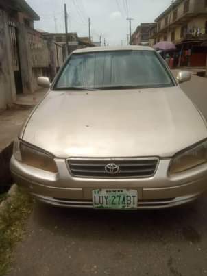 A picture of TOYOTA CAMRY ENVELOPE 2001