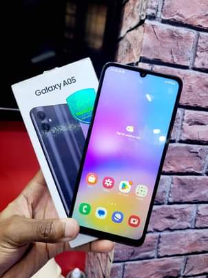A picture of Samsung Galaxy A05 Storage 128gb 6gb At cheap prices Brand