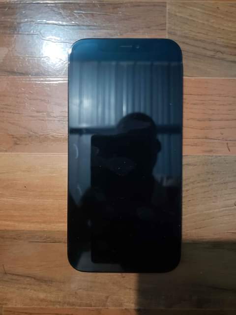 iPhone M.