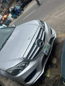 A picture of another fantastic super sharp E350 013 fullest option first body