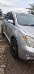 A picture of 2004 Toyota IST
