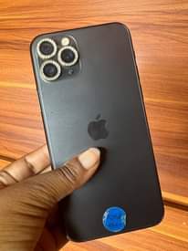 A picture of IPhone