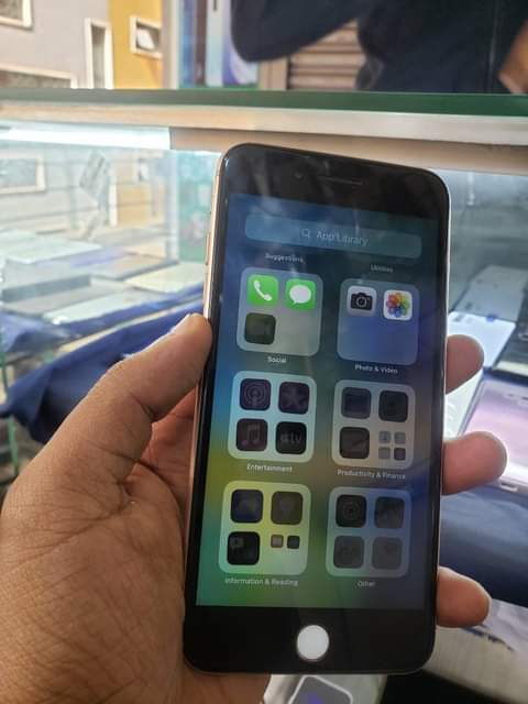 A picture of Iphone 8 
