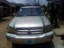 A picture of Awoof Awoof dealer market 2004 Toyota Highlander super Engine and