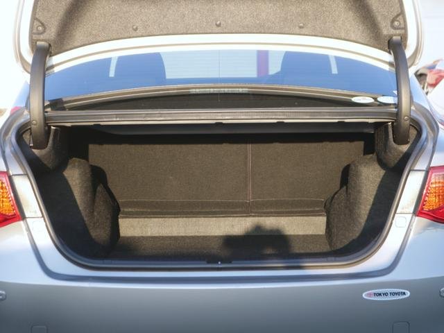A picture of 2010 Toyota mark x