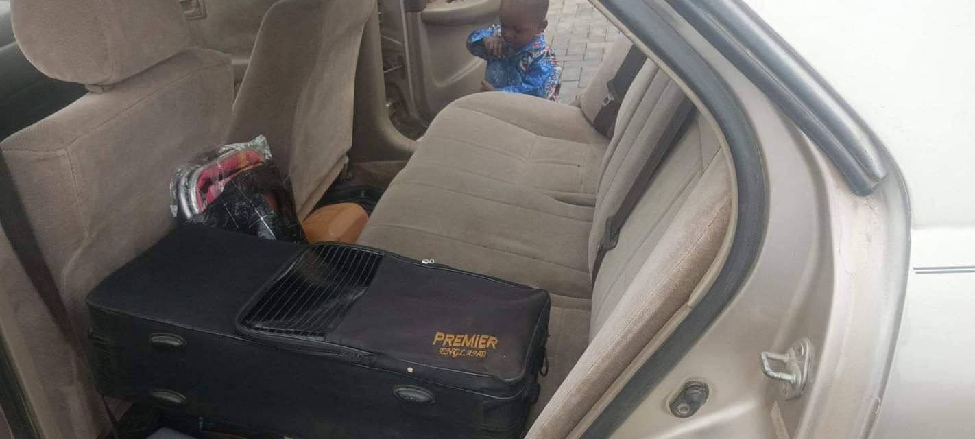A picture of 1999 Toyota Camry