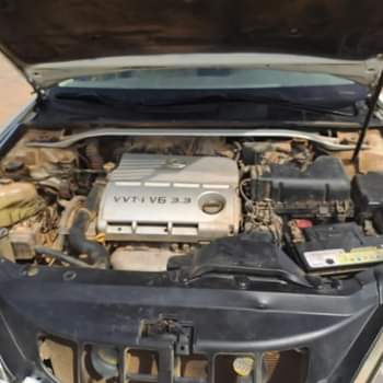 A picture of Lexus ES330 2006