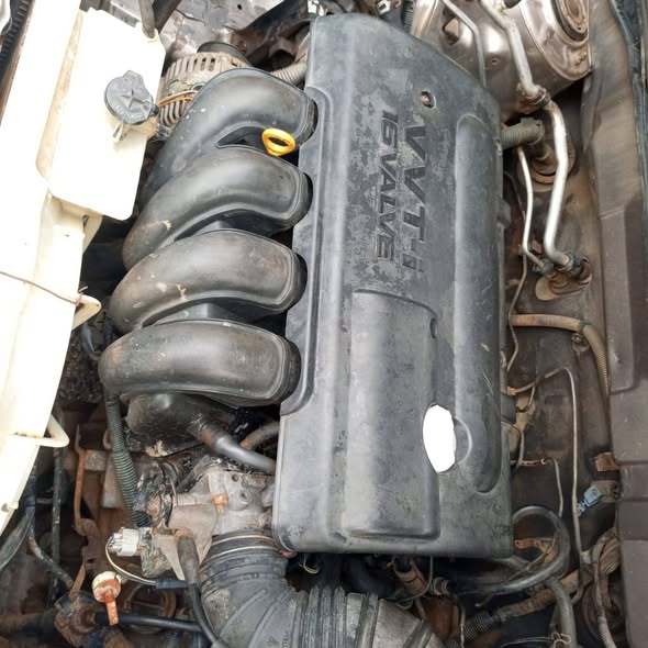 A picture of Toyota Corolla 04