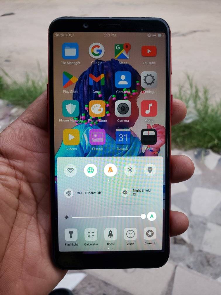 A picture of OPPO A83