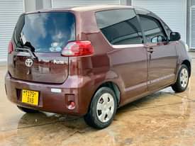A picture of Toyota porte