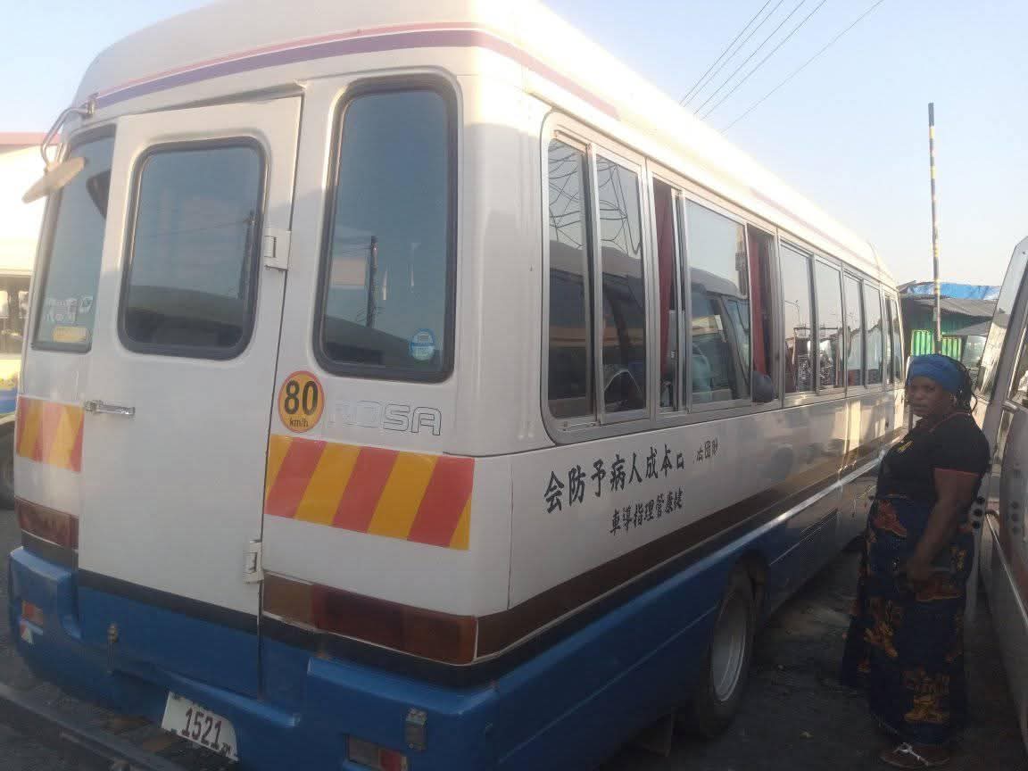 rosa bus