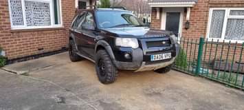 cars under 2000