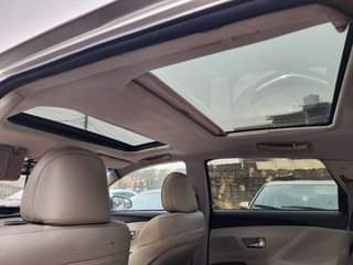 A picture of Registered 2009 Toyota Venza Full option Partly first body Automatic