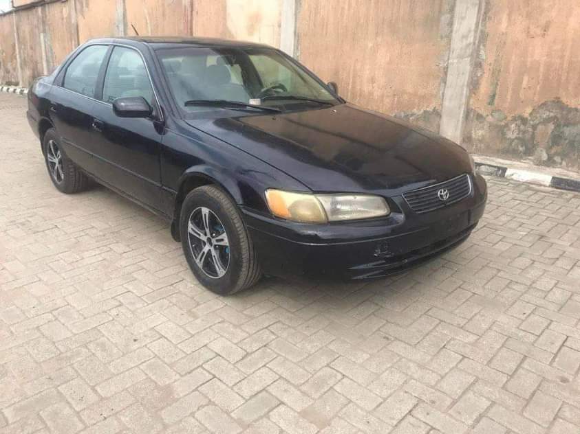 A picture of 1998 Toyota Tinylight