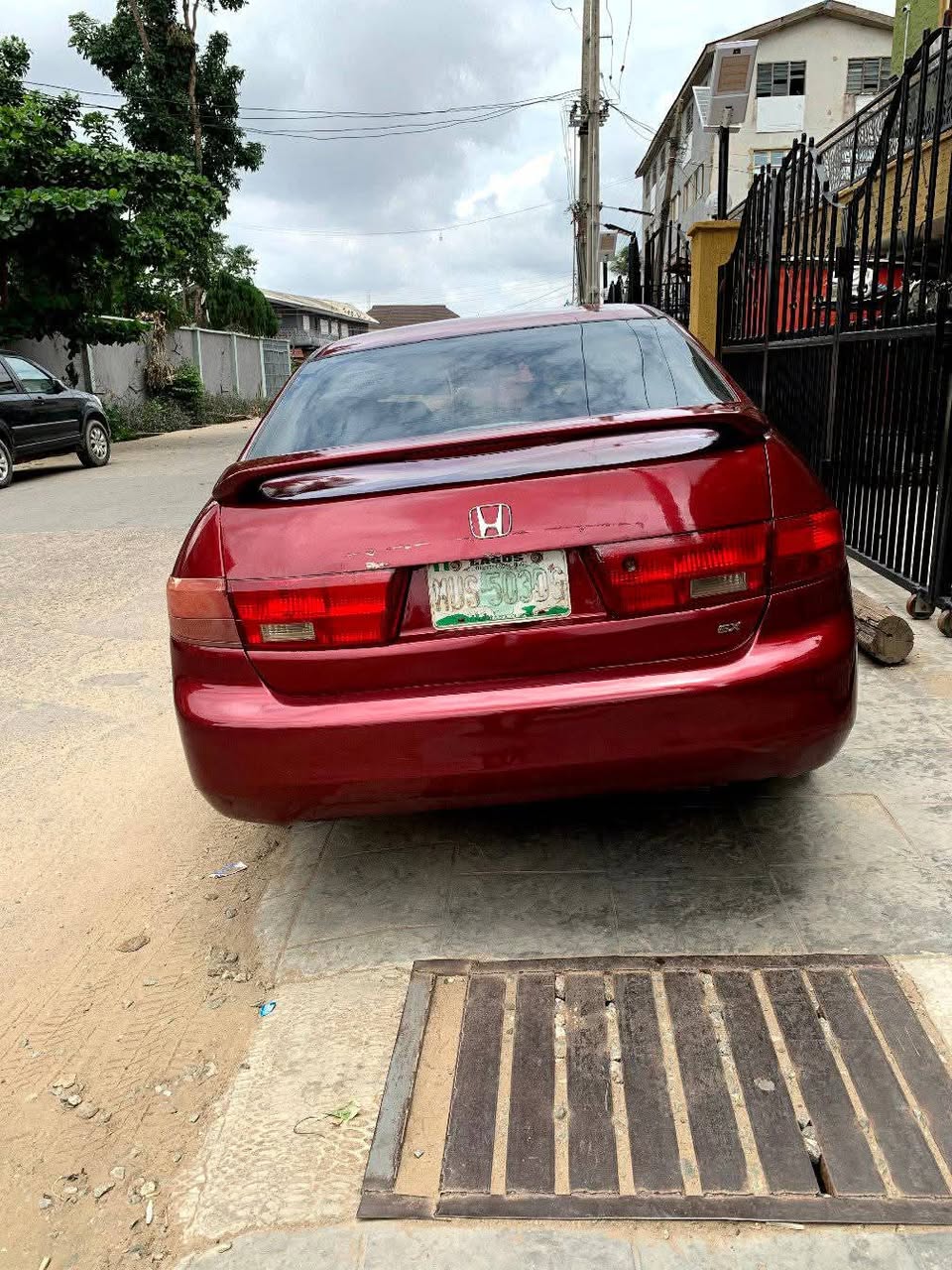A picture of Honda Accord 05