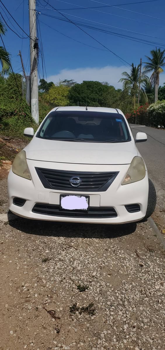 nissan latio