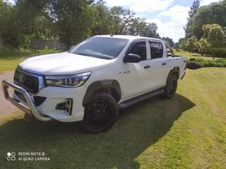 used toyota hilux