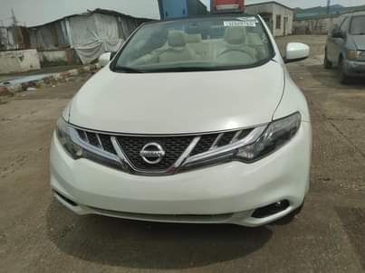 A picture of Nissan Morano