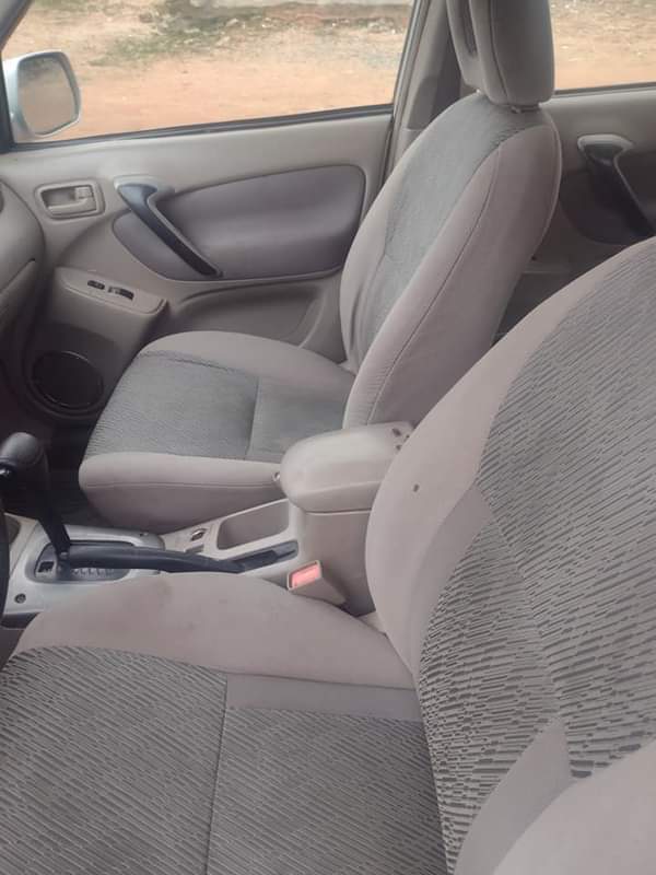 A picture of Toyota RAV4 In pristine condition great interior and exterior sound