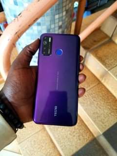 A picture of Tecno Camon 15 64gb at 300k