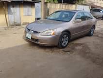 A picture of 2004 accord