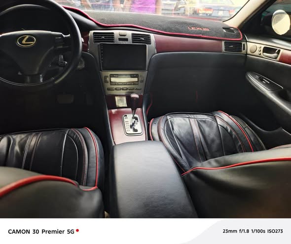 A picture of Registered Lexus ES 330 Painted once Engine gear and ac