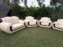 classifieds/furniture sofas