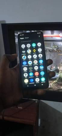 A picture of Vivo y33s GB 128