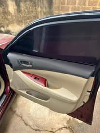 A picture of Lexus ES 350