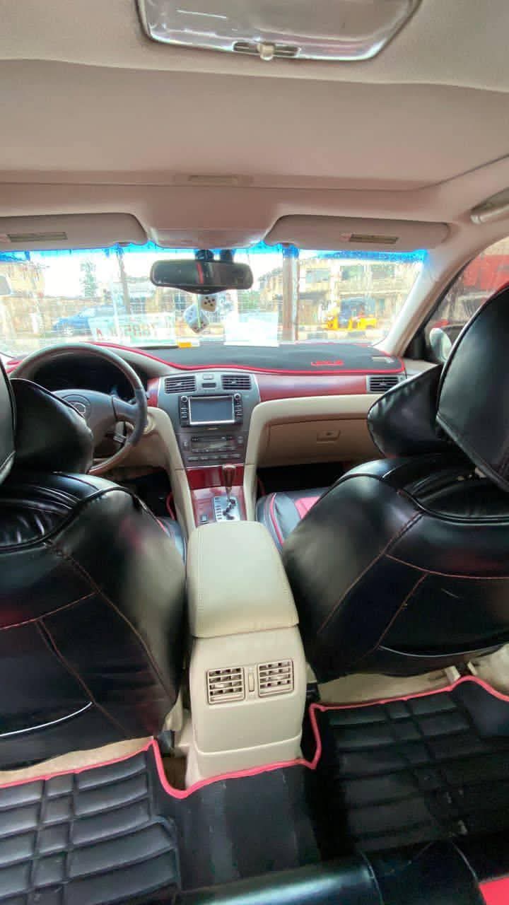 A picture of 2006 Lexus es 300
