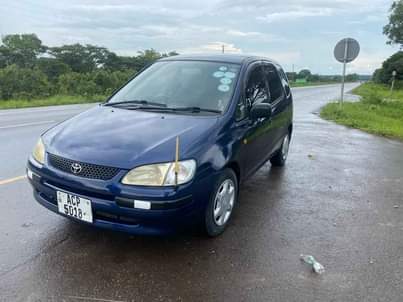 used toyota altezza