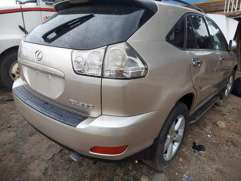 A picture of LEXUS RX350 07 08069557848