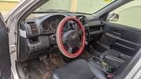 A picture of sweet deal again Honda Crv 2005 with a sound engine