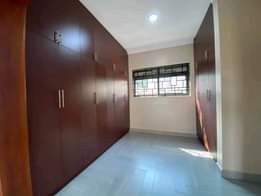 A picture of 800m Brand New House for 800m sale in KYANJA KUNGU