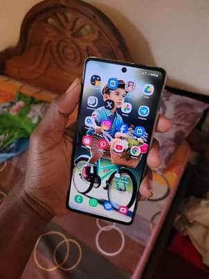 A picture of SAMSUNG GALAXY A71